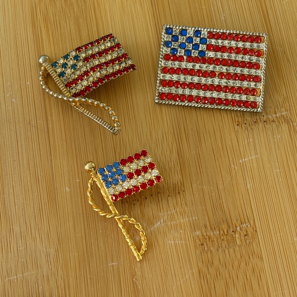Vintage American Flag Brooches (set of 3)